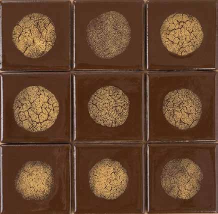 Umber — deep brown tiles with gold